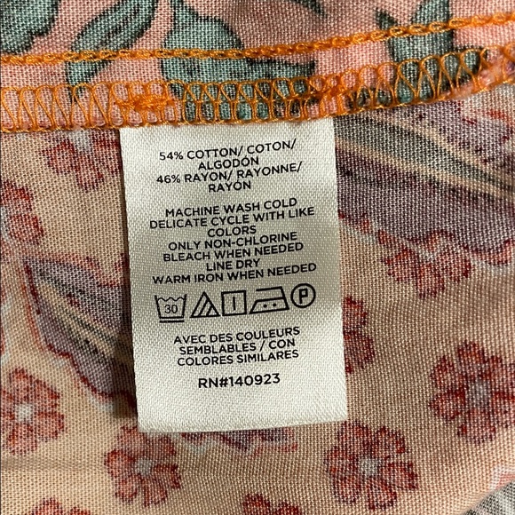 LOFT Patchwork Bloom Smocked Tie Waist Dress - Size S - Picture 13 of 15